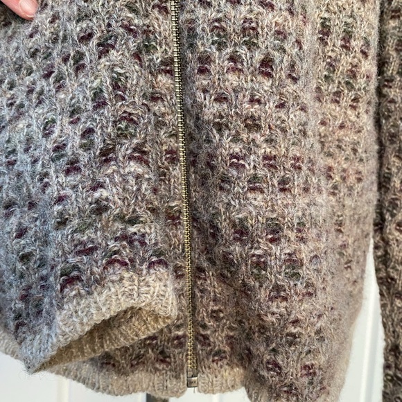 WOOLRICH 100% WOOL Vintage Cardigan Khaki/Beige Knittted Zip Up Sweater Medium - Picture 3 of 8